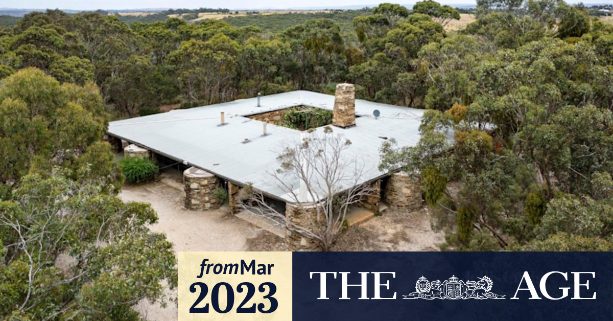 Melbourne property Robin Boyd midcentury homes Boyd Baker House and